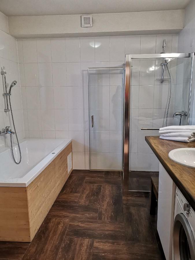Family Apartment In Tatranská Lomnica Buitenkant foto